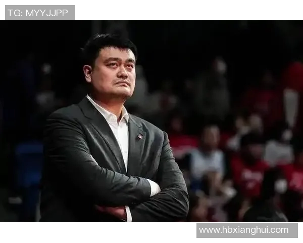 姚明二虎携手征战篮球赛场展现中国力量与团结精神 姚明二虎携手征战篮球赛场展现中国力量与团结精神