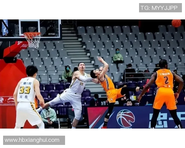 呆头与姚明的奇妙对话探索篮球世界的无限可能性与梦想 呆头与姚明的奇妙对话探索篮球世界的无限可能性与梦想