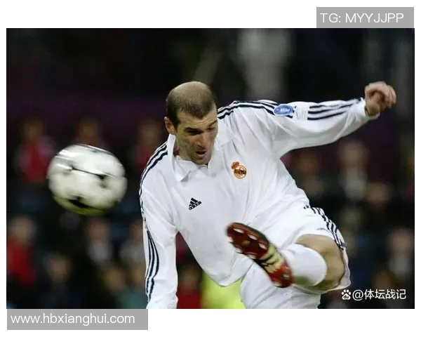 齐达内的足球天赋与战术智慧分析报告及其对球队的影响探讨 齐达内的足球天赋与战术智慧分析报告及其对球队的影响探讨